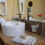 Iro Casa de hóspedes 4*