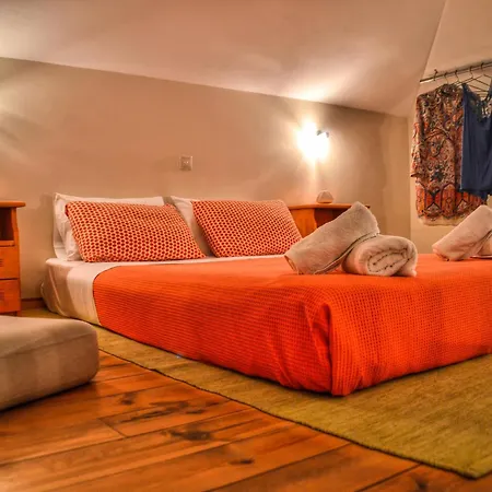 Iro Casa de hóspedes 4*