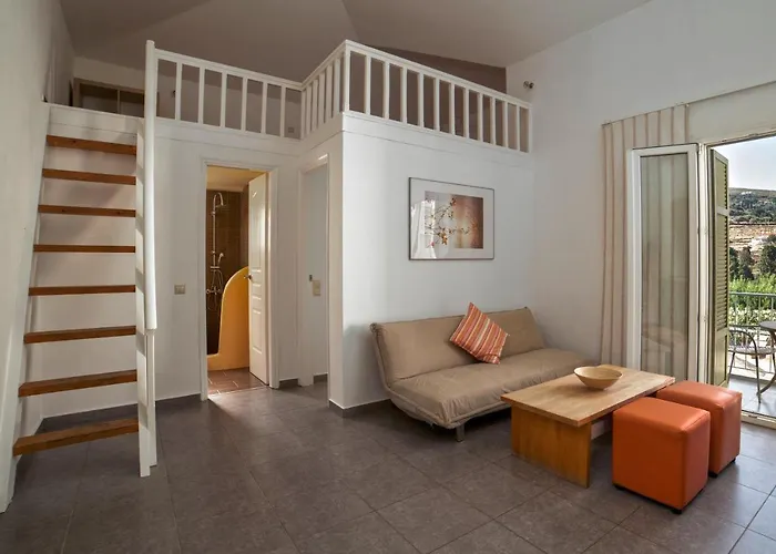 Iro Gæstehus Ándros